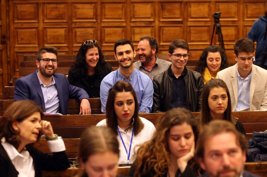 El proyecto Soundup del Colegio de Fomento Peñamayor se ha alzado con el primer premio en la categoría de menores de 17 años de STARTinnova, el programa de impulso de la cultura emprendedora de EL COMERCIO. En la categoría de segundo de Bachillerato y Formación Profesional se ha impuesto Imapro, del CIFP La Laboral, gracias a su propuesta de una compañía de mantenimiento para la Industria 4.0 de la región.