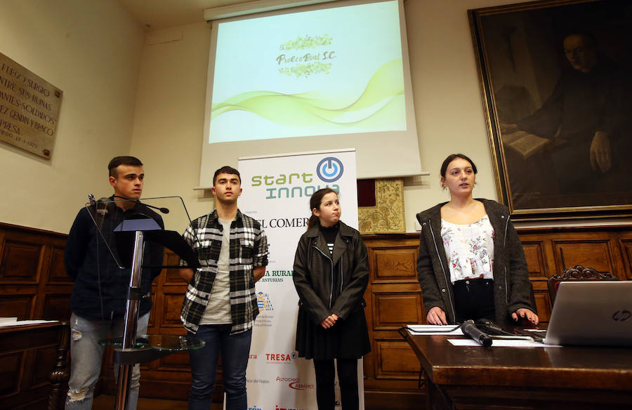 El proyecto Soundup del Colegio de Fomento Peñamayor se ha alzado con el primer premio en la categoría de menores de 17 años de STARTinnova, el programa de impulso de la cultura emprendedora de EL COMERCIO. En la categoría de segundo de Bachillerato y Formación Profesional se ha impuesto Imapro, del CIFP La Laboral, gracias a su propuesta de una compañía de mantenimiento para la Industria 4.0 de la región.