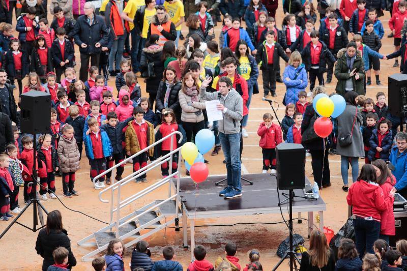 Todo el centro gijonés se ha implicado en el proyecto para crear una escuela en Kinshasa (África) con motivos de sus jornadas solidarias. Han participado1.600 alumnos y 100 profesores.