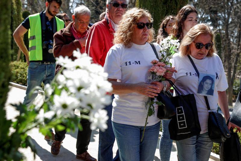 El 15 aniversario del atentado yihadista que costó la vida a 193 personas en la capital de España se ha conmemorado en distintos puntos de la ciudad con división entre los representantes políticos.