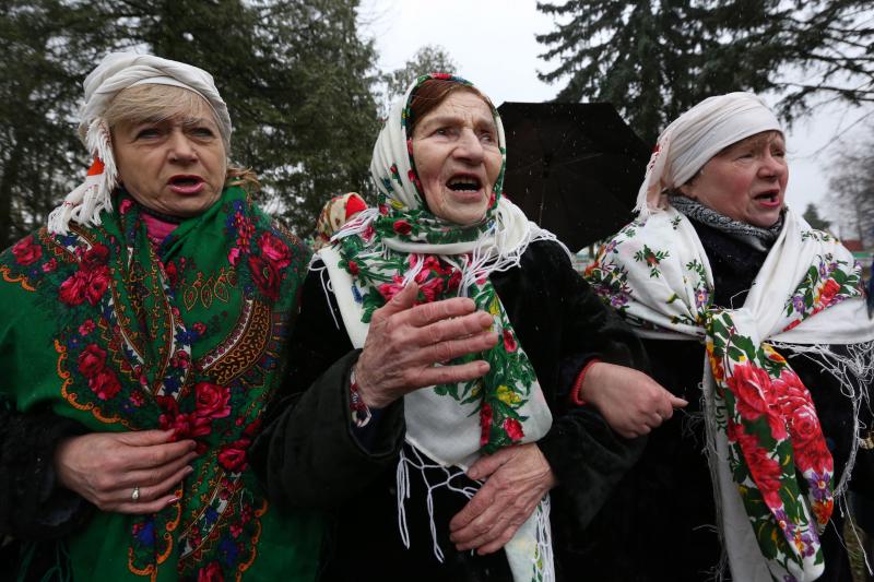 Shrovetide o Maslenitsa es una antigua ceremonia de despedida al invierno, tradicionalmente celebrada en Bielorrusia, Rusia y Ucrania e implica la quema de una gran efigie