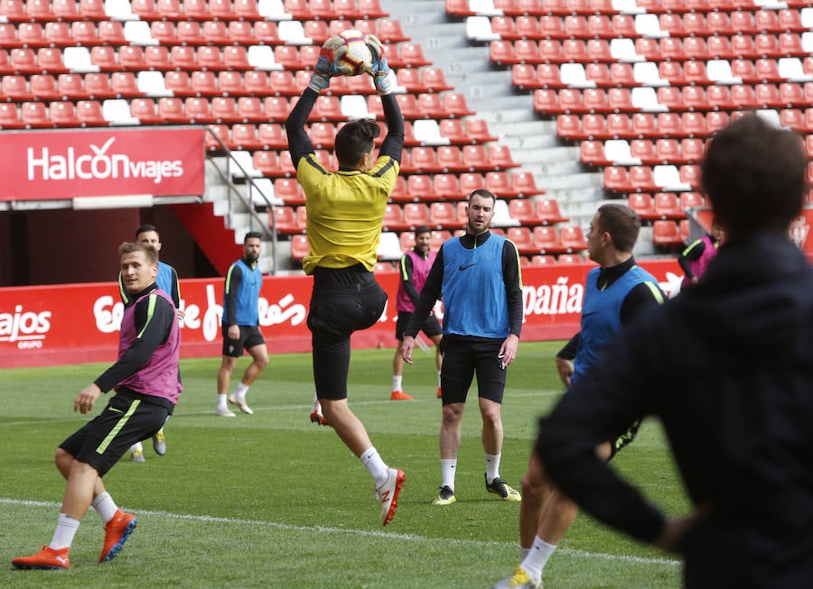 Los aficionados han podido asistir al entreno de los rojiblancos preparatorio del partido del domingo en Córdoba (16 horas)