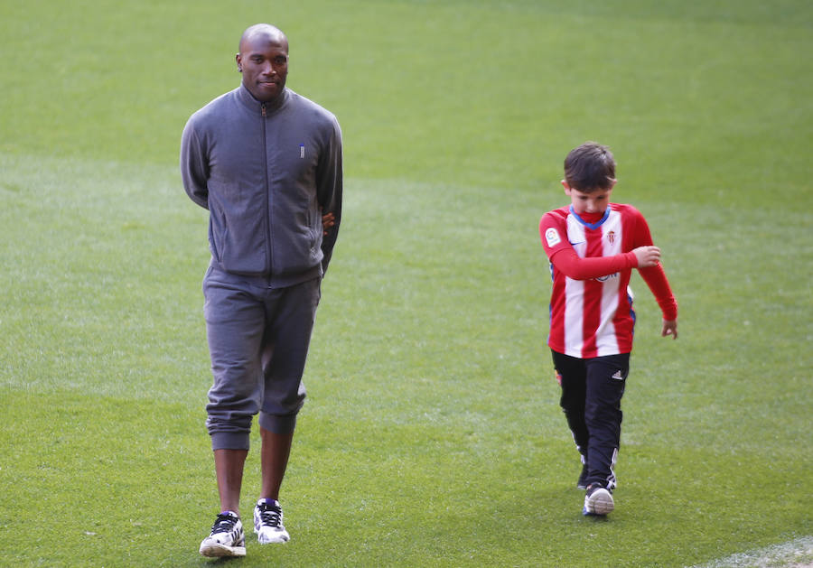 Los aficionados han podido asistir al entreno de los rojiblancos preparatorio del partido del domingo en Córdoba (16 horas)