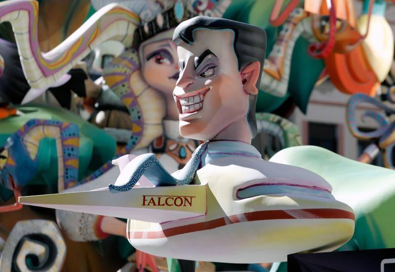 Las fallas valencianas han tenido como protagonistas a políticos del panorama nacional, como Pablo Casado o Pedro Sánchez y más concretamente de Cataluña. Tampoco han faltado otros como Trump.