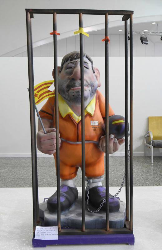 Las fallas valencianas han tenido como protagonistas a políticos del panorama nacional, como Pablo Casado o Pedro Sánchez y más concretamente de Cataluña. Tampoco han faltado otros como Trump.