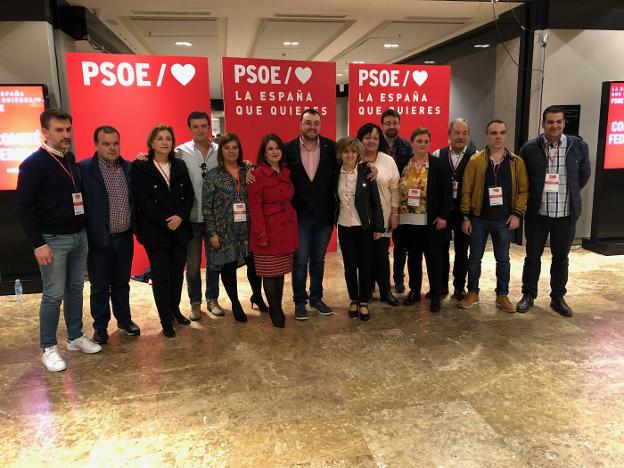 La delegación asturiana en el comité federal del PSOE, ayer, en Madrid. 