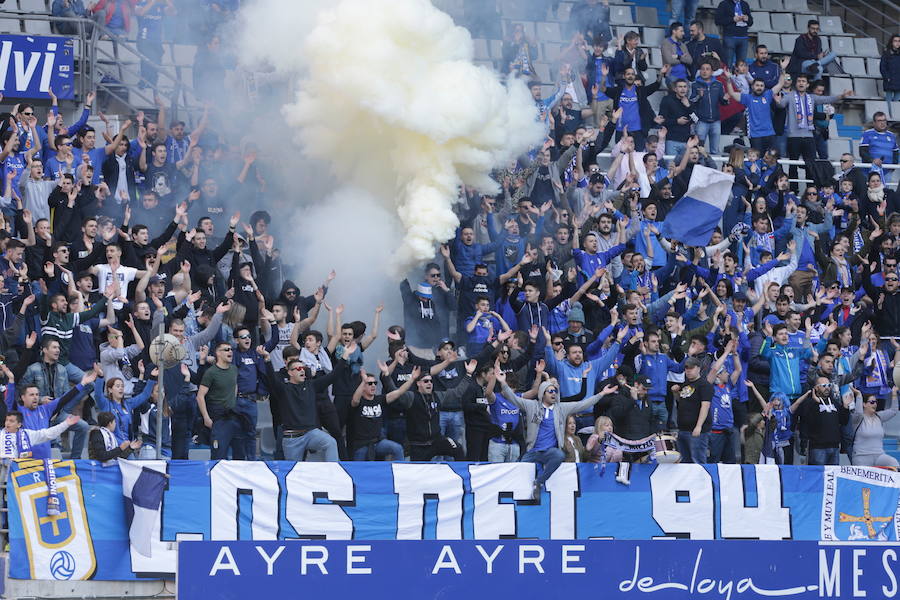 Dos millares de aficionados apoyan al Oviedo en el último entrenamiento antes del derbi