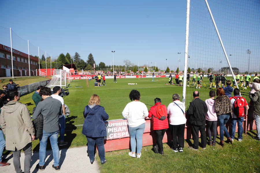 Los rojiblancos apuran la preparación horas antes del esperado derbi ante el Real Oviedo