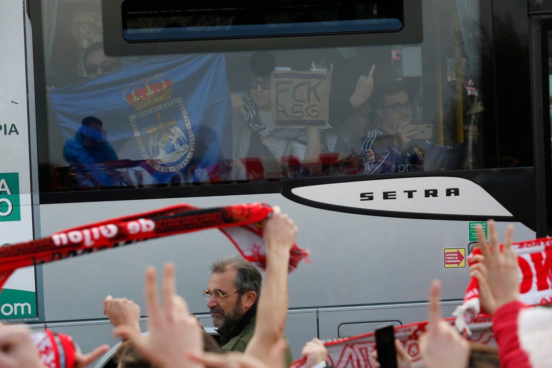 Los sportinguistas, animados antes del partido más esperado.