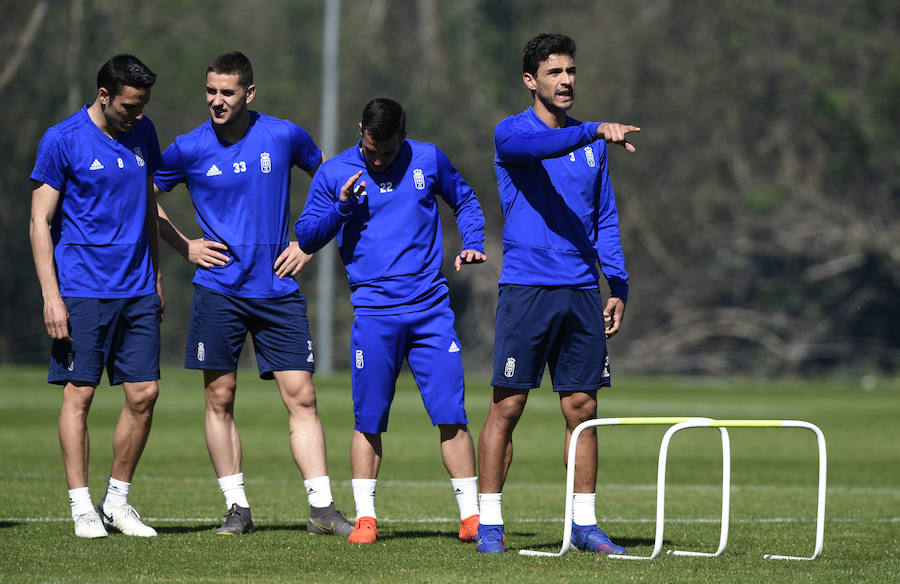 Fotos: Entrenamiento del Real Oviedo (27-3)