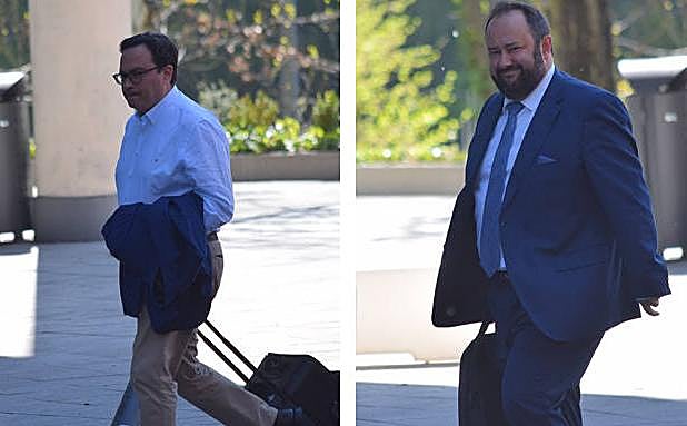 A la izquierda, Javier Fernández, presidente del Sporting, y a la derecha, Jorge Menéndez Vallina, presidente del Real Oviedo