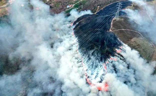 Zona en la que se ha delcarado el fuego en Allande. 