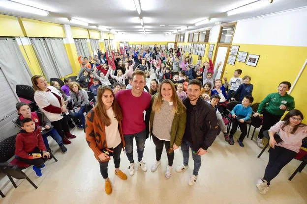 Caminos cruzados en los colegios asturianos para empaparse de oviedismo