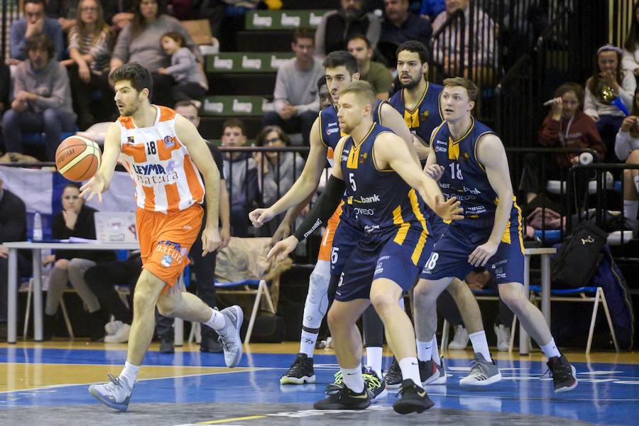 Fotos: Las mejores jugadas del Liberbank Oviedo-Leyma Coruña