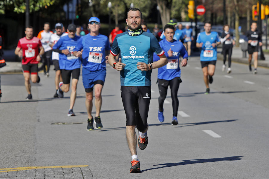 Fotos: ¿Estuviste en la I Carrera de Empresas de Asturias? ¡Búscate!