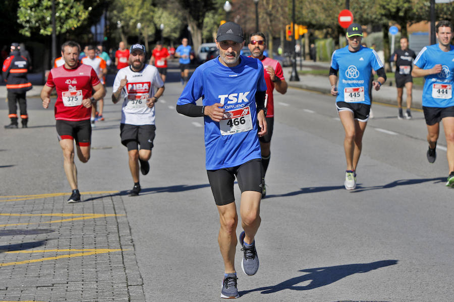 Fotos: ¿Estuviste en la I Carrera de Empresas de Asturias? ¡Búscate!