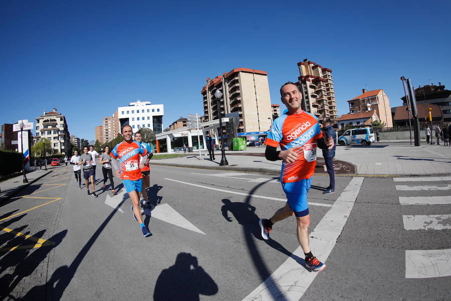 Fotos: ¿Estuviste en la I Carrera de Empresas de Asturias? ¡Búscate!