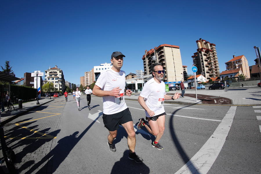 Fotos: ¿Estuviste en la I Carrera de Empresas de Asturias? ¡Búscate!