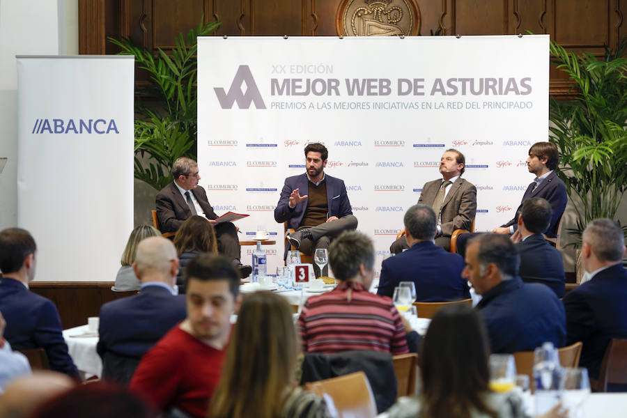 Consiste del XX concurso que EL COMERCIO lleva a cabo para escoger la iniciativa más atractiva, funcional e útil de la región. El sorteo cuenta con seis categorías: Empresarial / institucional, Servicio e iniciativa social, Ocio, Comercio Online, APPS y Blogs