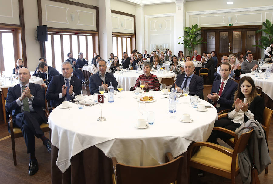 Consiste del XX concurso que EL COMERCIO lleva a cabo para escoger la iniciativa más atractiva, funcional e útil de la región. El sorteo cuenta con seis categorías: Empresarial / institucional, Servicio e iniciativa social, Ocio, Comercio Online, APPS y Blogs