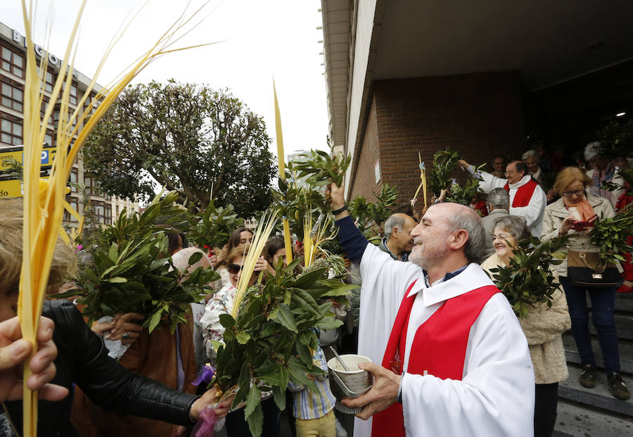 Procesión de La Borriquilla, en Gijón