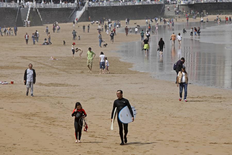 Jornada de bochorno en toda la región, que a prtir de esta tarde sufrirá uhn camvio radical con la llegada de tormentas y vientos de hasta 90 kilómetros por hora,