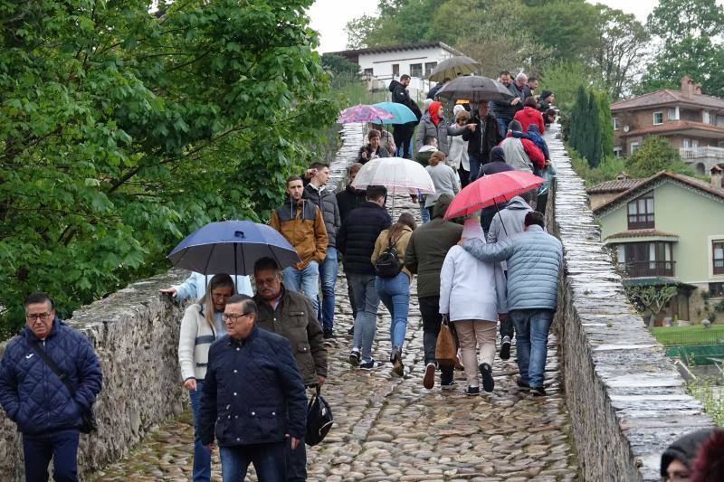 La borrasca llega a una Asturias repleta