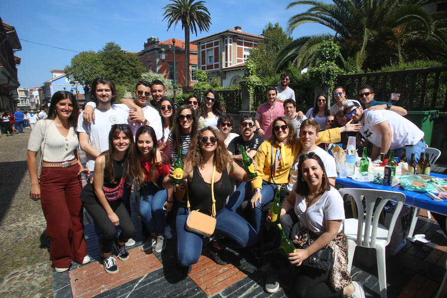 La edición de 2019 de la Comida en la calle de Avilés vuelve a repetir el éxito de la edición precedente