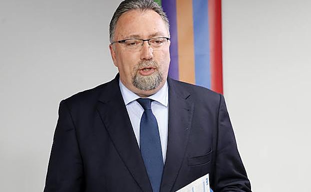 El candidato de Foro Isidro Martínez Oblanca.