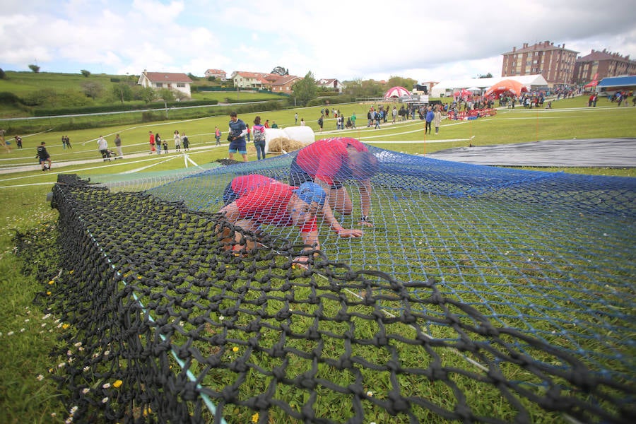 Fotos: Corvera mide su fuerza en la Bear Challenge