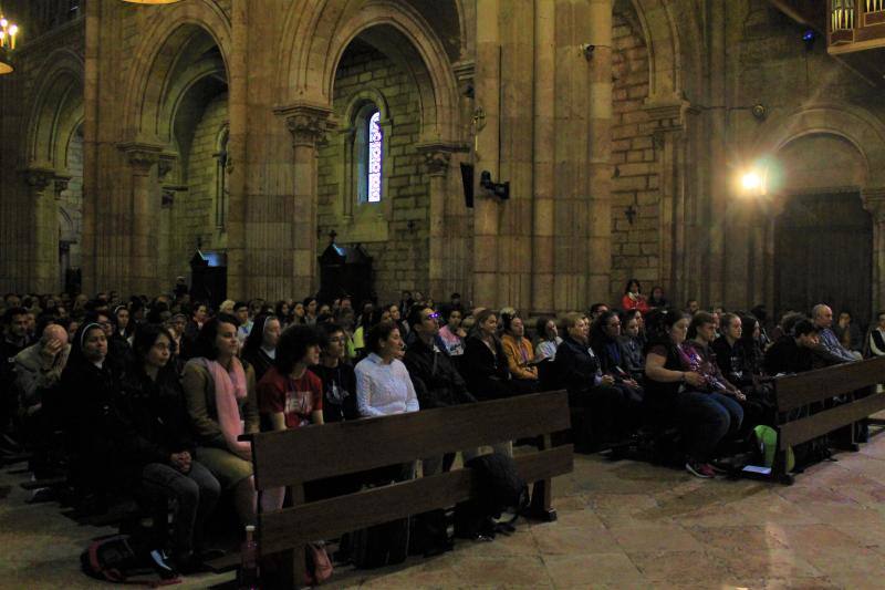 La marcha anual al Real Sitio se consagra este año a los seminaristas mártires de Oviedo.