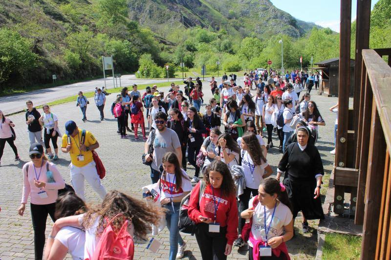 La marcha anual al Real Sitio se consagra este año a los seminaristas mártires de Oviedo.