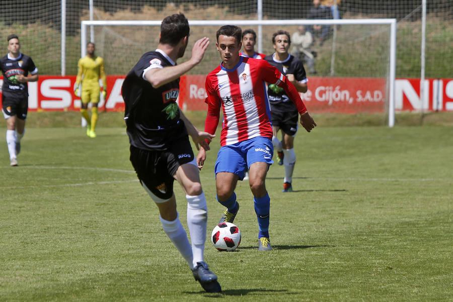 Fotos: Las imágenes del partido entre el Sporting B 0 - 0 Tudelano