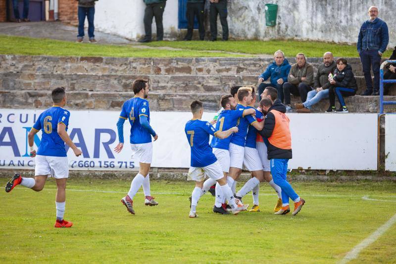 Fotos: Marino 3-1 Real Avilés, en imágenes