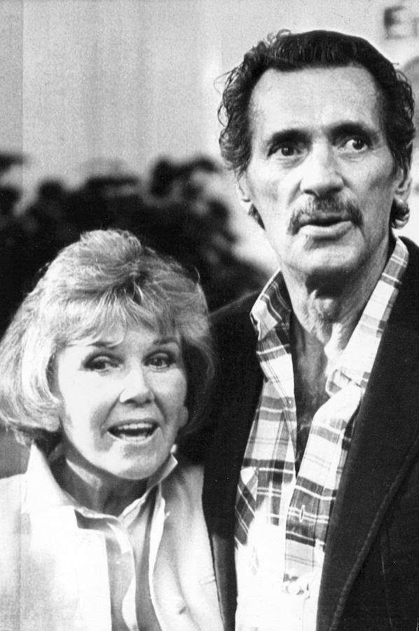 La leyenda de Hollywood y reconocida por la canción «Qué será, será», fallece a sus 97 años. 