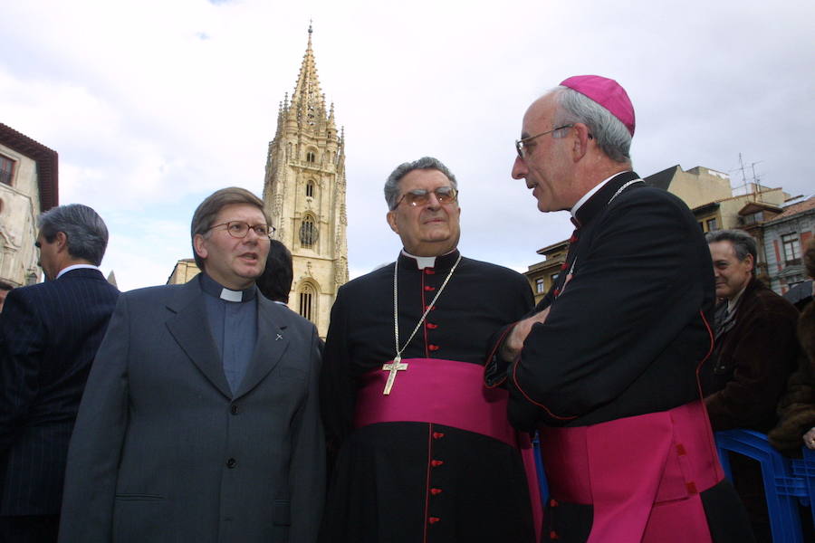 El obispo asturiano fallece en Astorga a los 62 años dejando atrás una intensa trayectoria en que le llevaron a estar al servicio de la Iglesia en diferentes puntos de Asturias.El 18 de noviembre de 2015 fue nombrado Obispo de la Diócesis de Astorga para suceder a Camilo Lorenzo Iglesias, tomando posesión el 19 de diciembre. 