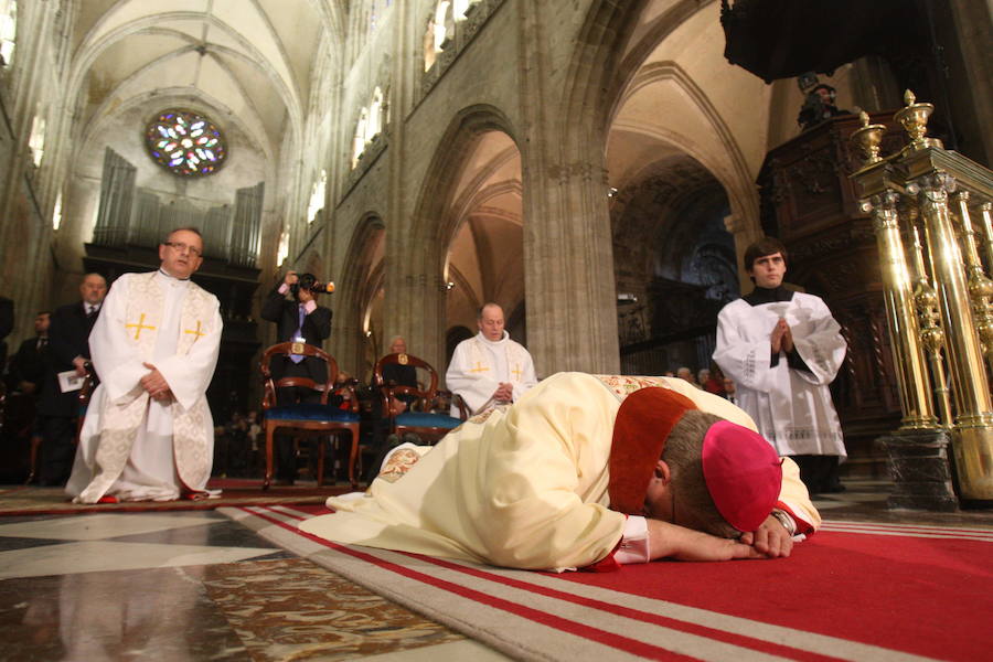 El obispo asturiano fallece en Astorga a los 62 años dejando atrás una intensa trayectoria en que le llevaron a estar al servicio de la Iglesia en diferentes puntos de Asturias.El 18 de noviembre de 2015 fue nombrado Obispo de la Diócesis de Astorga para suceder a Camilo Lorenzo Iglesias, tomando posesión el 19 de diciembre. 