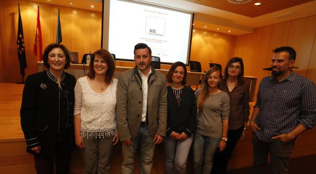 Carmen Escandón, Elisa García, Javier F. Lanero, Almudena Cueto, Ana María Rodríguez, Raquel Gómez y José Manuel Zapico. 