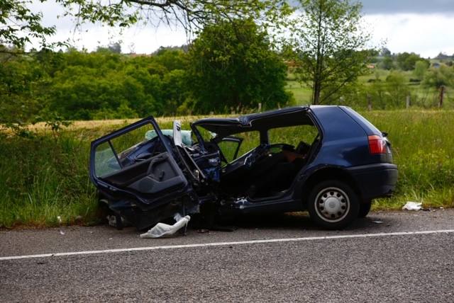 Un accidente en El Remedio pasadas las siete de este sábado por la tarde se ha saldado con una persona fallecida y dos heridos.