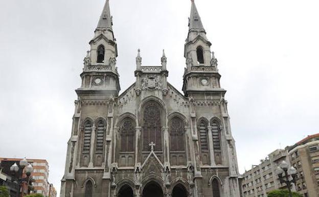 Santo Tomás invertirá 350.000 euros en consolidar y limpiar su fachada principal