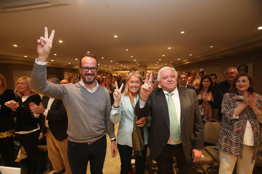 Los candidatos de las siete principales formaciones políticas participan en los últimos actos de la campaña antes de los comicios autonómicas y municipales del 26 de mayo.