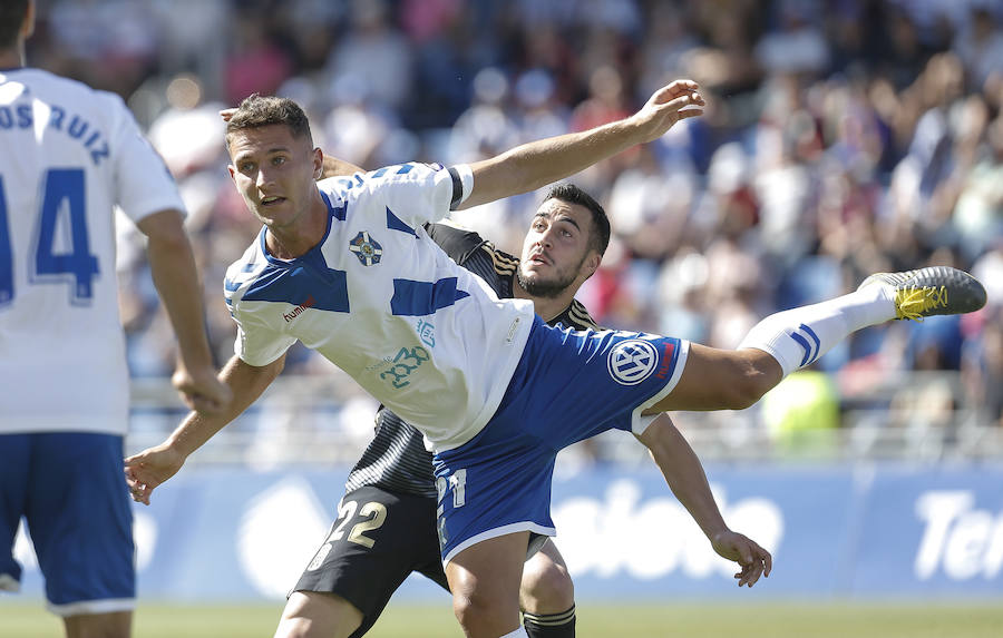 Fotos: Las imágenes del partido entre el Tenerife - Real Oviedo