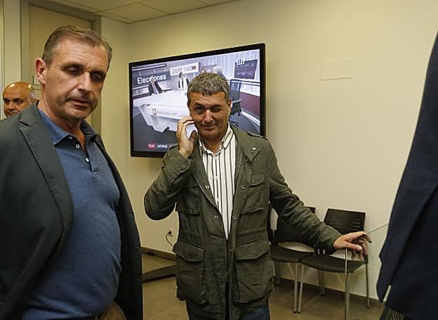 Fernando Tejada, durante el escrutinio.
