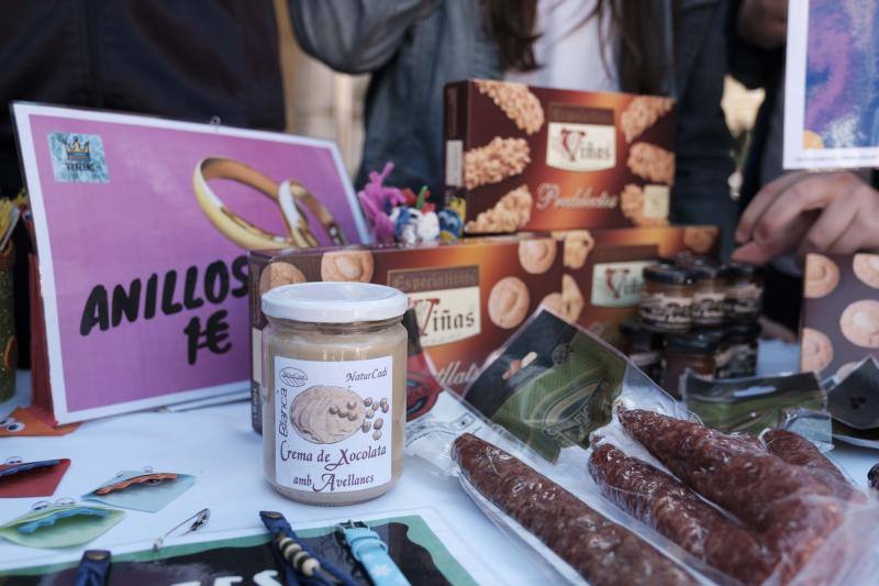 Se ha celebrado en la plaza Mayor y en él han participado 929 estudiantes de 23 centros educativos, que han formado 41 cooperativas educativas