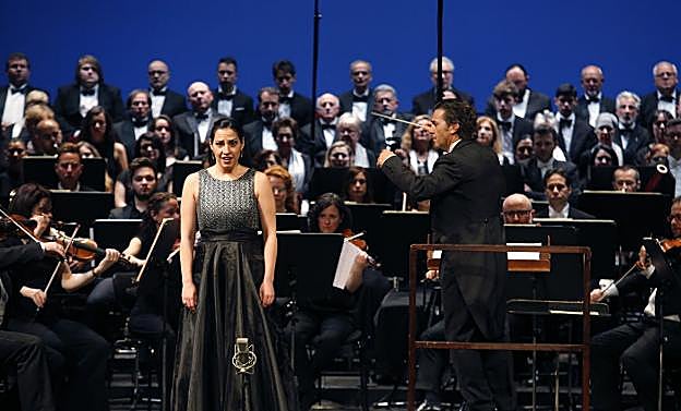 Una de las cantantes que actuaron en la gala lírica con Oviedo Filarmonía. 