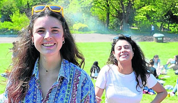 Olivia y Sara Ausín estudian en Glasgow. 