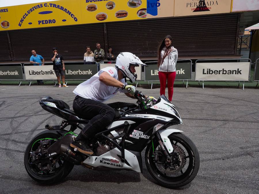 El recinto ferial Luis Adaro acoge la quinta edición de esta cita con el motor que abre el calendario estival de este tipo de festivales. 