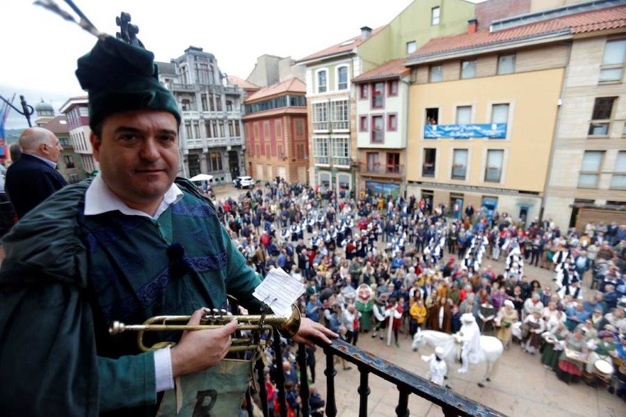 Este domingo ha recibido el permiso del alcalde de Oviedo para la celebración de las fiestas.