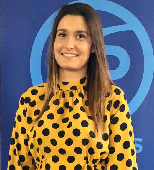 IBIAS. Gemma Álvarez. 29 años. PP. Nacida en San Antolín de Ibias, es técnico de Laboratorio y está a punto de finalizar sus estudios de Fisioterapia. Trabaja en el hospital comarcal. En mayo dio un paso al frente e irrumpió en política liderando la lista popular en Ibias. Ahora será alcaldesa.