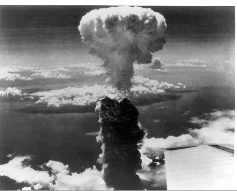 Hiroshima (Japón) | En agosto de 1945 el presidente de Estados Unidos, Harry S. Truman, ordenó el ataque de bombas atomáticas sobre la ciudad nipona. El arma nuclear 'Little Boy' dejó más de 166.000 fallecidos. Los que no murieron por el impacto lo hicieron más adelante a consecuencia de la radiación.